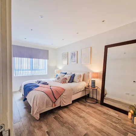 Appartement Bright 1-Bed Flat Near Fulham Broadway Station With Free Wifi And Netflix à Londres Chambre photo