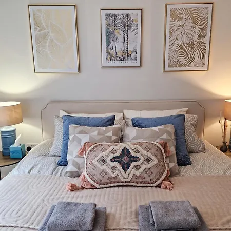 Appartement Bright 1-Bed Flat Near Fulham Broadway Station With Free Wifi And Netflix à Londres Chambre photo